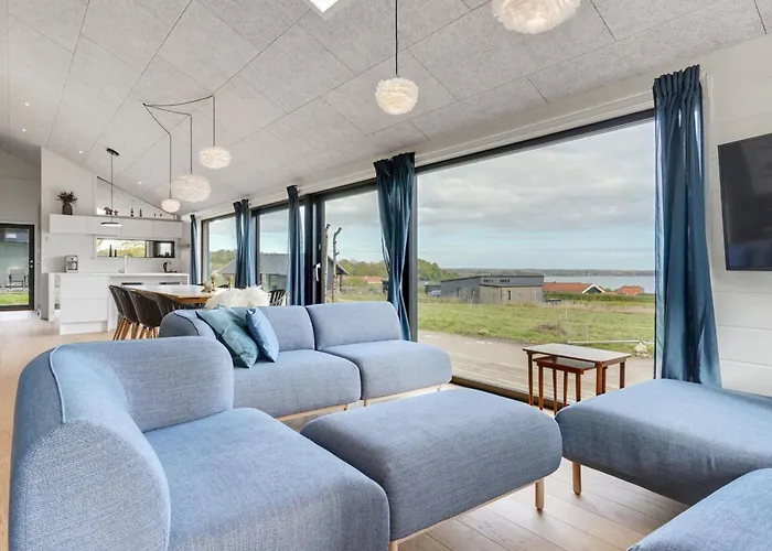 Gunborg - 400m From The Sea By Interhome Sjolund